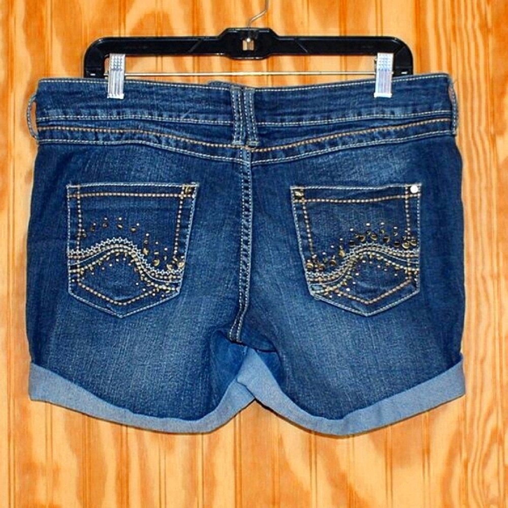 a.n.a Cuffed Denim Shorts - Size 12